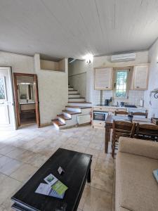Χώρος καθιστικού στο Meltemi Apartments