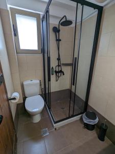 Ένα μπάνιο στο Meltemi Apartments