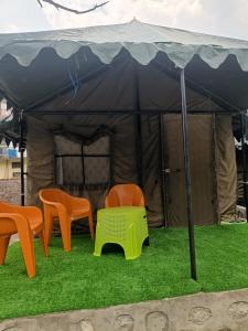 Φωτογραφία από το άλμπουμ του Hill dew camps σε Uttarkāshi