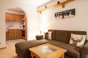 Kuchyň nebo kuchyňský kout v ubytování Haus Sonnenwinkel - SommerBergBahn unlimited kostenlos