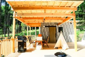 Patio nebo venkovní prostory v ubytování GLAMPING GATE 奈良