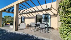 Patio lub wspólna przestrzeń na świeżym powietrzu w obiekcie Appartement New Green
