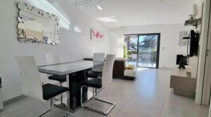 Zdjęcie z galerii obiektu Appartement New Green w mieście Grimaud
