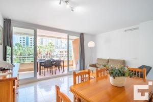 Zdjęcie z galerii obiektu Apartamento Racodifach 2B - Grupo Turis w mieście Calpe