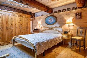 Voodi või voodid majutusasutuse Loft Tovel toas
