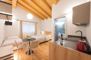 Kuchyň nebo kuchyňský kout v ubytování Agriturismo Grion