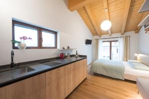 Kuchyň nebo kuchyňský kout v ubytování Agriturismo Grion