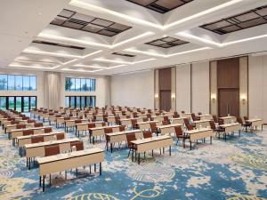 אזור העסקים ו/או חדר הישיבות ב-ibis Styles Serpong BSD City