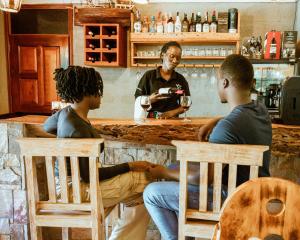 Photo de la galerie de l'établissement Kisubi Forest Cottages, à Entebbe