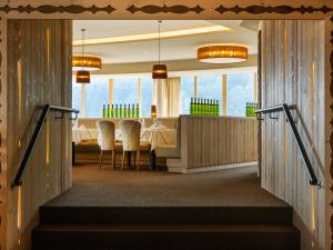 Istumisnurk majutusasutuses Almwellness Hotel Pierer