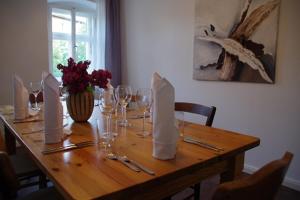 ห้องอาหารหรือที่รับประทานอาหารของ Villa Steigerwald