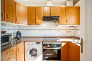Kép Precioso Apartamento Jardin del Golf 1, Novo Sancti Petri szállásáról Chiclana de la Fronterában a galériában