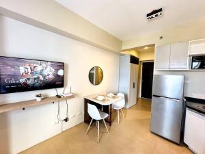 Φωτογραφία από το άλμπουμ του Heart of CDO Comfy Wi-Fi Netflix σε Cagayan de Oro +19 φωτογραφίες