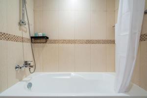 Koupelna v ubytování GuestReady - Luxe Studio with JLT Park View