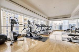 Fitness centrum a/nebo fitness zařízení v ubytování GuestReady - Luxe Studio with JLT Park View