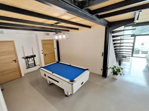 Facilități de tenis de masă la sau în apropiere de Industrial Luxury Nimes & Arles