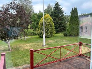 Φωτογραφία από το άλμπουμ του 2-bedroom villa with a patio and garden σε Väja