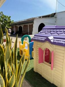 Fotografie z fotogalerie ubytování Suite en exclusiva urbanización con piscina privada v destinaci Manta