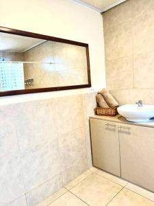 Fotografie z fotogalerie ubytování Suite en exclusiva urbanización con piscina privada v destinaci Manta + 9 fotografií