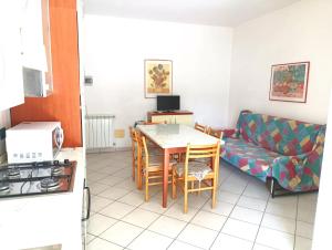 Kuchyň nebo kuchyňský kout v ubytování Fides Apartment