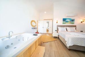 Foto dalla galleria di Elysian a Eşen Altre 77 foto