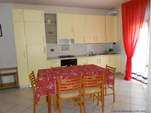 Kuchyň nebo kuchyňský kout v ubytování Fides Apartment