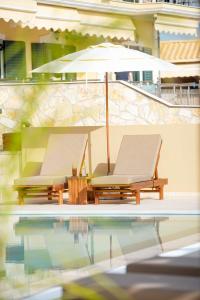 Bazén v ubytovaní Maria Resort Parga alebo v jeho blízkosti