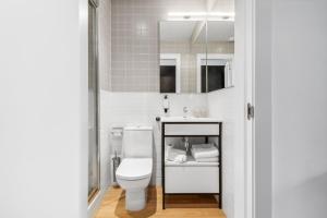 Koupelna v ubytování Home and CoLiving Pamplona