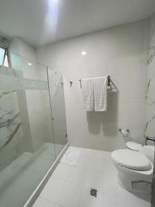 Hotel Santorini Loft的一间浴室