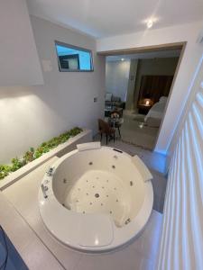 蒙特里亚Hotel Santorini Loft的相册照片