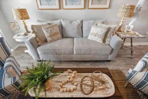 Χώρος καθιστικού στο Portside 2SG- Seabreeze Townhome by Emerald Coast Retreats