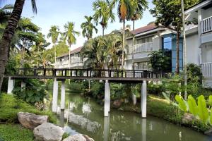 Сад в Aonang Villa Resort I Beach Front