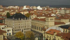 Nespecifikovaný výhled na destinaci León nebo výhled na město při pohledu z penzionu