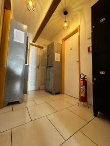 Hostel casa da ana的厨房或小厨房