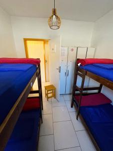 Hostel casa da ana客房内的一张或多张床位