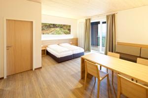 Postel nebo postele na pokoji v ubytování Schatz.Kammer Burg Kreuzen + 37 fotografií