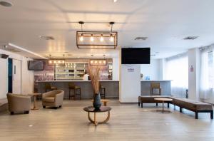 Kuchyň nebo kuchyňský kout v ubytování Hotel Plaza Génova Centro
