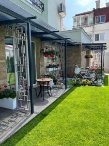 Zahrada ubytování Arletti Hotel