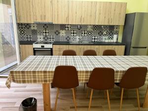 Kuchyň nebo kuchyňský kout v ubytování Star Hostel
