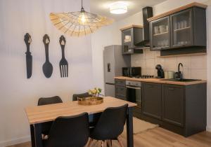 Kuchyňa alebo kuchynka v ubytovaní Apartments Bubalova Split