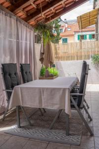 Balkón alebo terasa v ubytovaní Apartments Bubalova Split