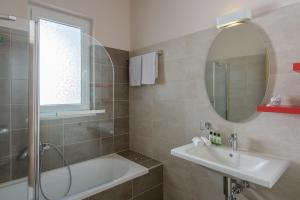 Koupelna v ubytování Koukos Villas
