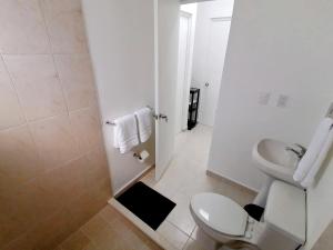 Fotografie z fotogalerie ubytování Casa Privada de Samuel Veracruz Aeropuerto Alberca v destinaci Valente Díaz y La Loma