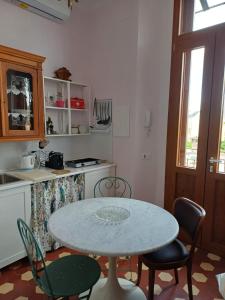 Η κουζίνα ή μικρή κουζίνα στο Casa Clara