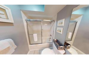 Ένα μπάνιο στο Heron Marsh Hideaway Split Level Villa +18 φωτογραφίες