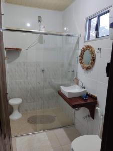 Kylpyhuone majoituspaikassa Chácara Toca da Zuca