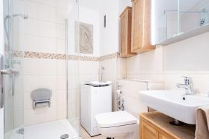 Et badeværelse på Carpe Diem App 115 + 23 billeder