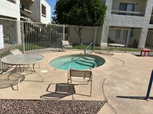 Πισίνα στο ή κοντά στο Beautiful Scottsdale Condo