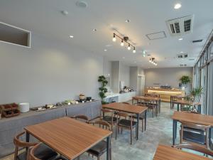 Restaurace v ubytování EZ HOTEL Kansai Airport Seaside + 37 fotografií