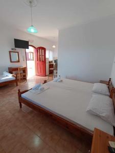 Gallery image of Nisaki chios apartments in Agia Ermioni
